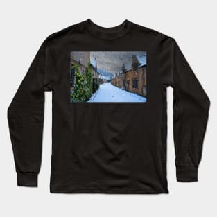 Castle Combe in the snow Long Sleeve T-Shirt